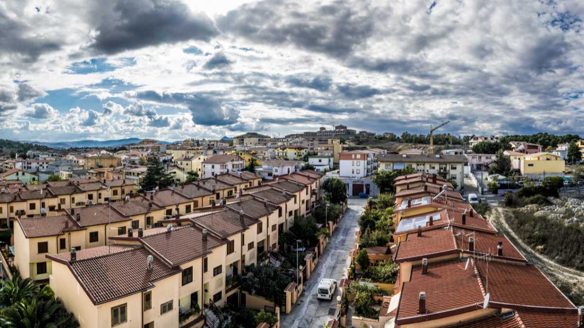 Cosa Vedere a Nuoro: Un Viaggio nel Cuore della Sardegna