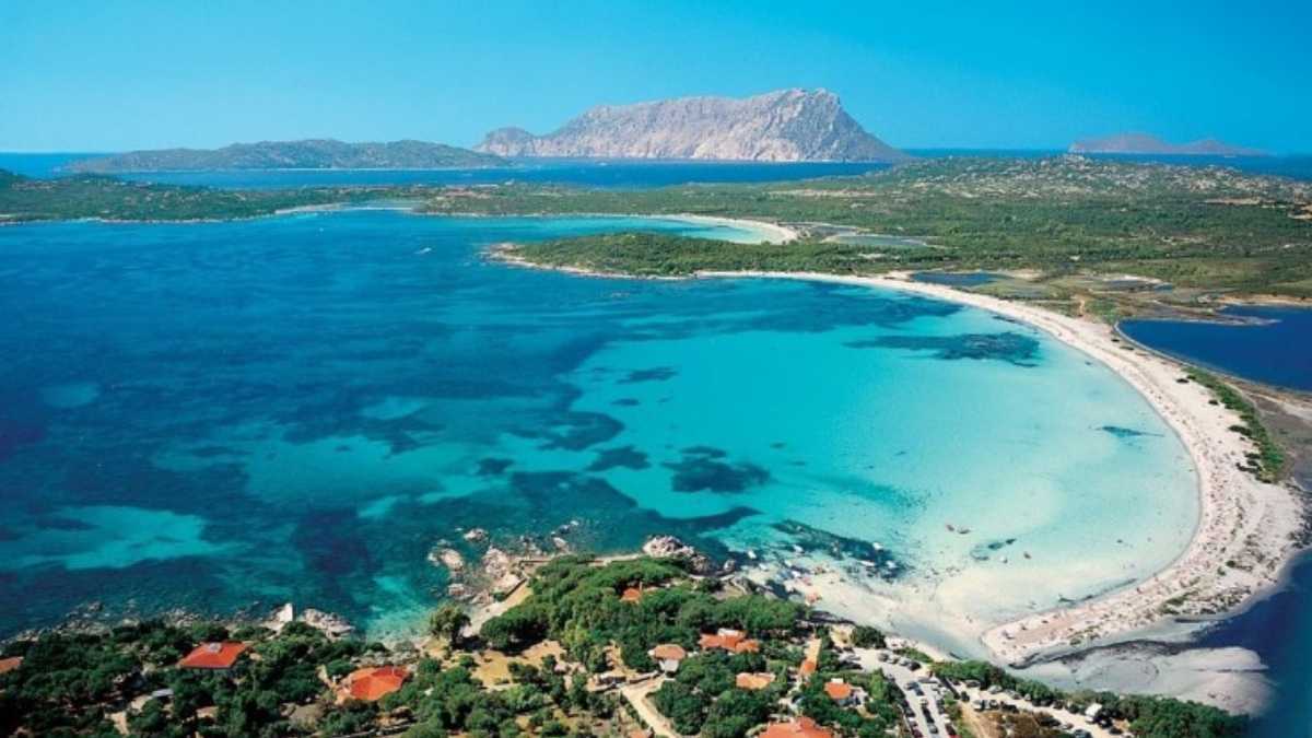 Feste ed Eventi a San Teodoro: Un Viaggio nella Tradizione e nel Divertimento