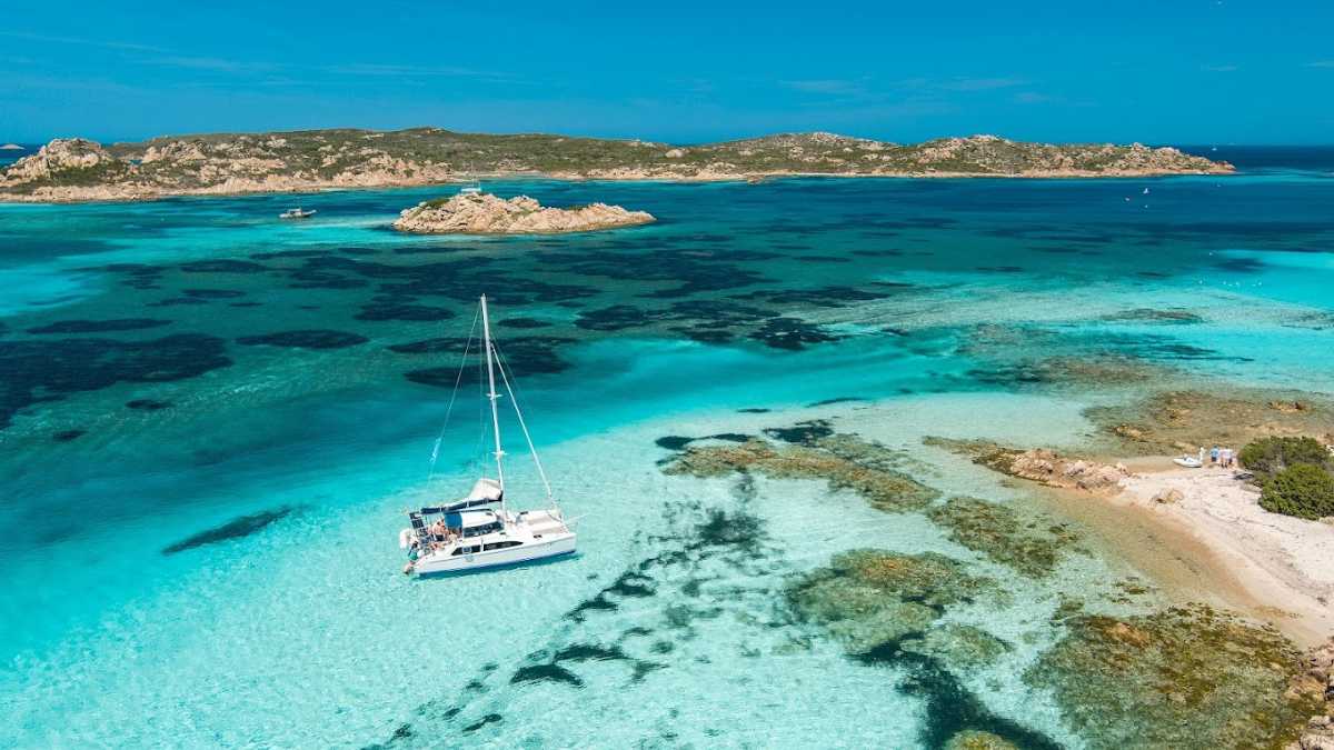 Guida Pratica per Raggiungere La Maddalena: Tutto Quello che Devi Sapere