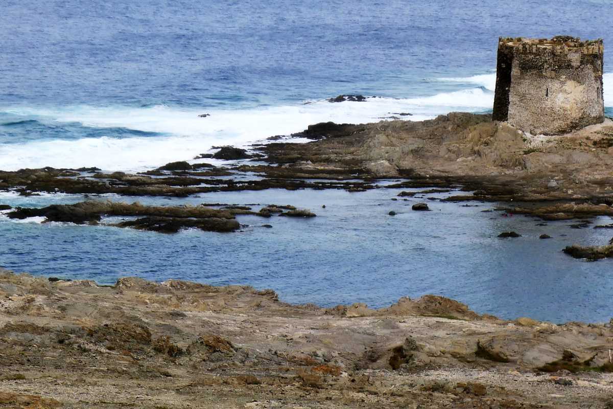 Panorama di Stintino con La Pelosa e il mare cristallino